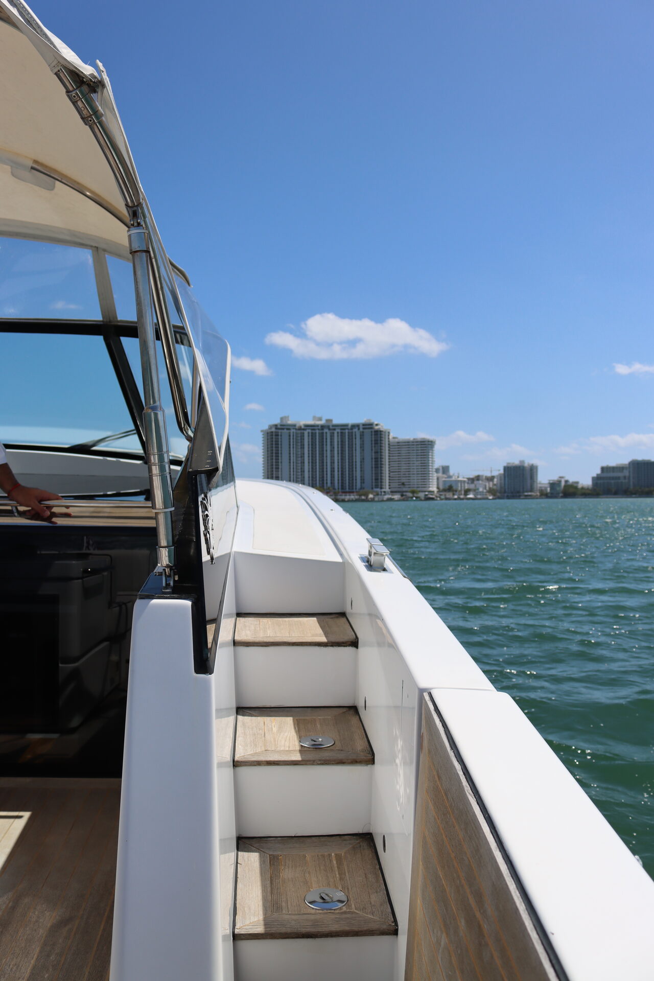 LILA transom